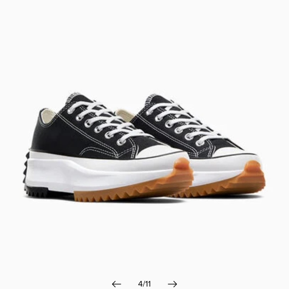 NIB Converse Low Top Run Star Hike Black and White Sneakers W. Size 9.5